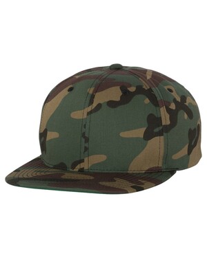Classics™ Flat Bill Snapback Cap